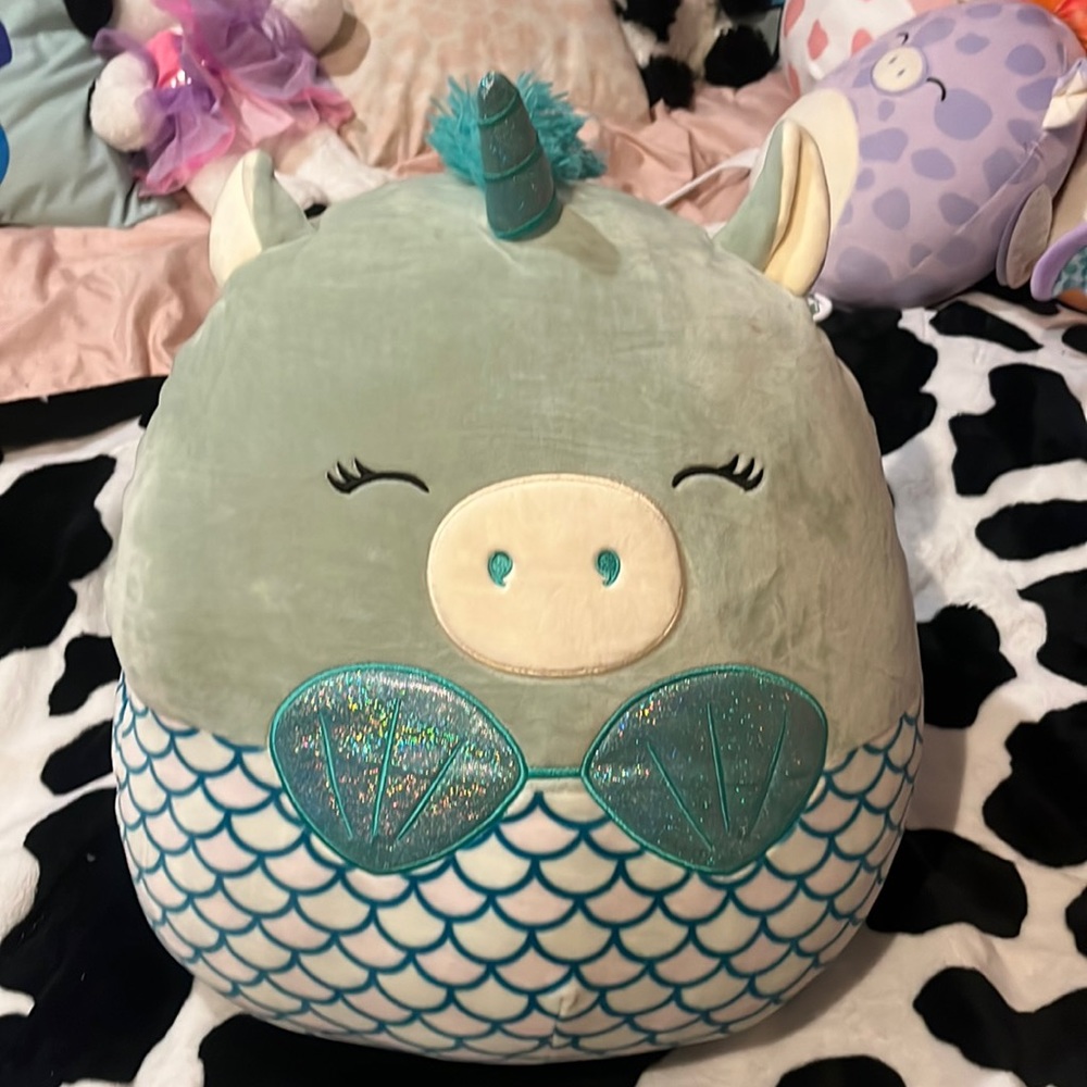 Cornella unicorn mermaid squishmallow